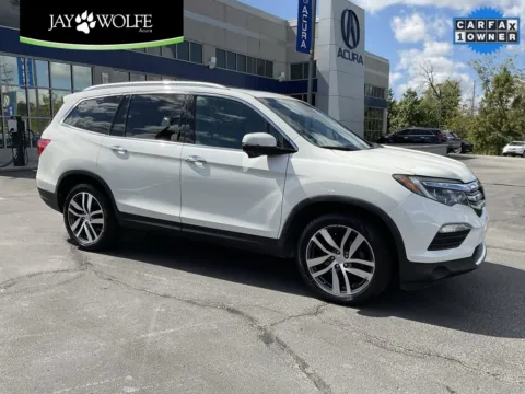 White 2018 Honda Pilot Touring for sale in Kansas City, MO