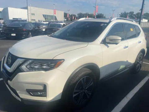 Photos of 2018 Nissan Rogue SL for sale in Kansas City, MO at Jay Wolfe Acura