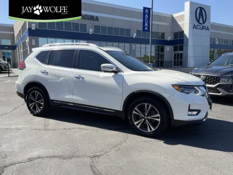 White 2018 Nissan Rogue SL for sale in Kansas City, MO