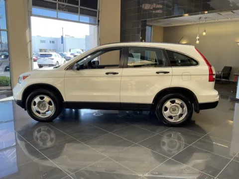 More photos of 2011 Honda CR-V LX at Jay Wolfe Acura, MO