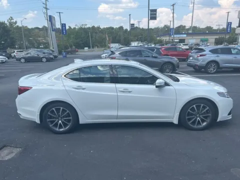 More photos of 2015 Acura TLX V6 Advance at Jay Wolfe Acura, MO