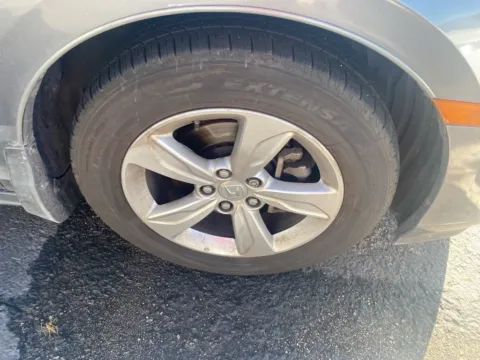 Photos of 2018 Honda Odyssey EX-L for sale in Kansas City, MO at Jay Wolfe Acura