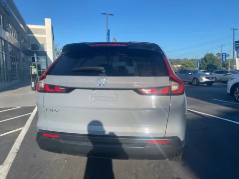 Photos of 2024 Honda CR-V EX for sale in Kansas City, MO at Jay Wolfe Acura