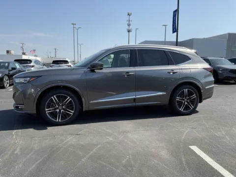 More photos of 2026 Acura MDX w/Advance Package at Jay Wolfe Acura, MO