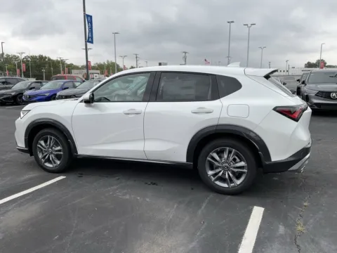 More photos of 2025 Acura ADX at Jay Wolfe Acura, MO