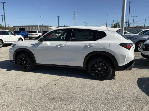More photos of 2025 Acura ADX w/A-Spec Advance Package at Jay Wolfe Acura, MO