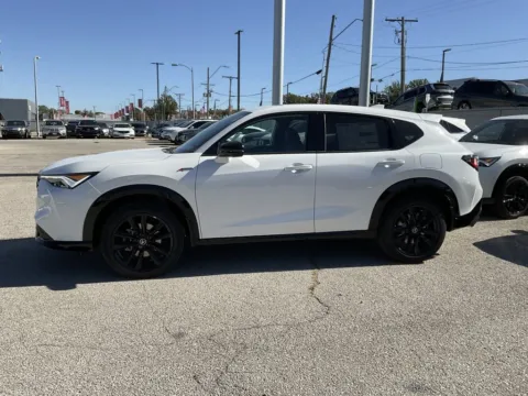 More photos of 2025 Acura ADX w/A-Spec Advance Package at Jay Wolfe Acura, MO