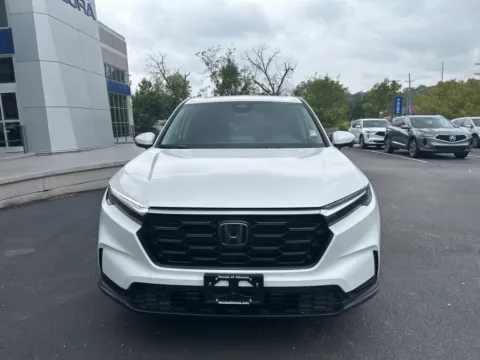 Photos of 2025 Honda CR-V EX-L for sale in Kansas City, MO at Jay Wolfe Acura