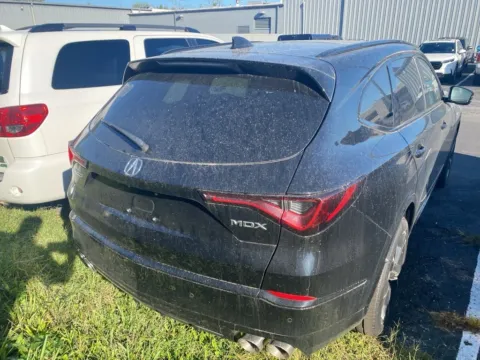 More photos of 2025 Acura MDX Type S w/Advance Package at Jay Wolfe Acura, MO