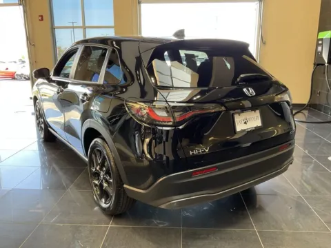 More photos of 2025 Honda HR-V Sport at Jay Wolfe Acura, MO