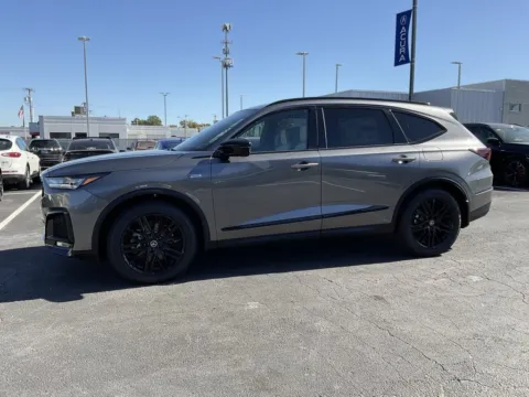 More photos of 2026 Acura MDX w/A-Spec Advance Package at Jay Wolfe Acura, MO