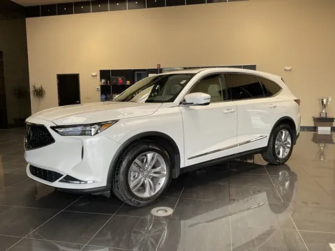 More photos of 2023 Acura MDX 3.5L at Jay Wolfe Acura, MO