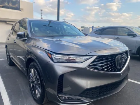 Photos of 2025 Acura MDX w/Advance Package for sale in Kansas City, MO at Jay Wolfe Acura