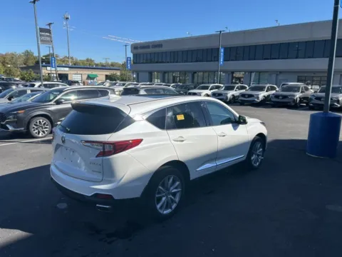 More photos of 2022 Acura RDX at Jay Wolfe Acura, MO