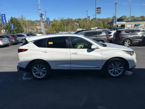 More photos of 2022 Acura RDX at Jay Wolfe Acura, MO