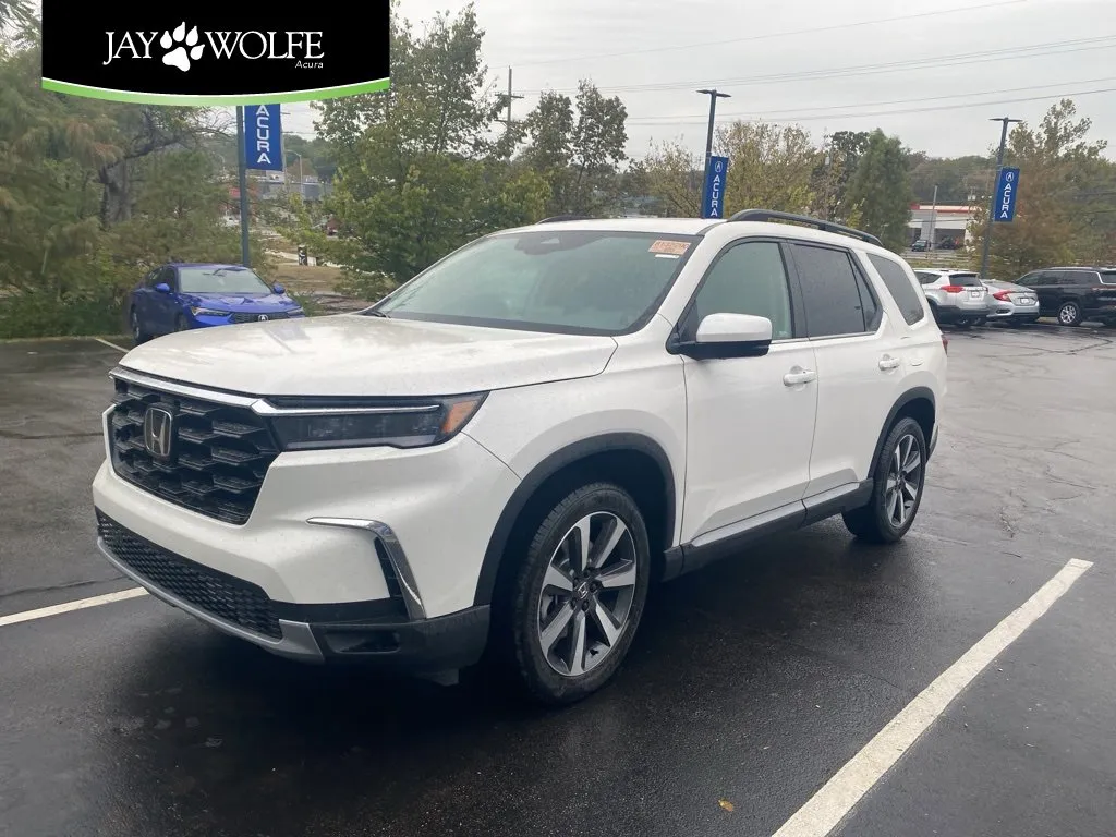 2025 Honda Pilot Touring