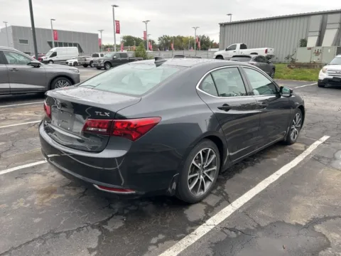 More photos of 2016 Acura TLX V6 Tech at Jay Wolfe Acura, MO