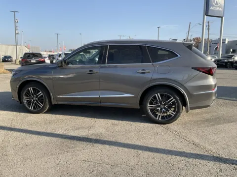 More photos of 2026 Acura MDX w/Advance Package at Jay Wolfe Acura, MO