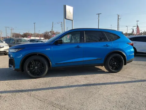 More photos of 2026 Acura MDX w/A-Spec Advance Package at Jay Wolfe Acura, MO