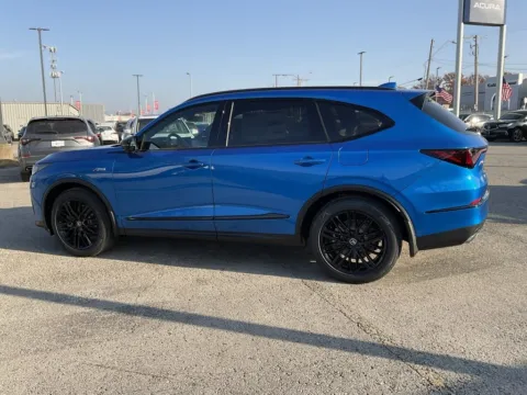 More photos of 2026 Acura MDX w/A-Spec Advance Package at Jay Wolfe Acura, MO