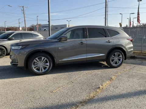 More photos of 2026 Acura MDX at Jay Wolfe Acura, MO