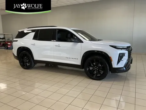 White 2024 Chevrolet Traverse AWD RS for sale in Overland Park, KS
