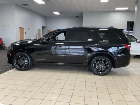 More photos of 2023 Dodge Durango R/T Plus at Acura of Overland Park, KS