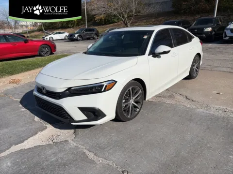 White 2024 Honda Civic Sedan Touring for sale in Overland Park, KS