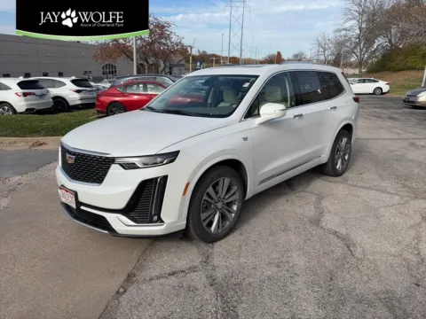 White 2024 Cadillac XT6 AWD Premium Luxury for sale in Overland Park, KS