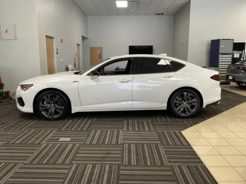 More photos of 2022 Acura TLX w/A-Spec Package at Acura of Overland Park, KS
