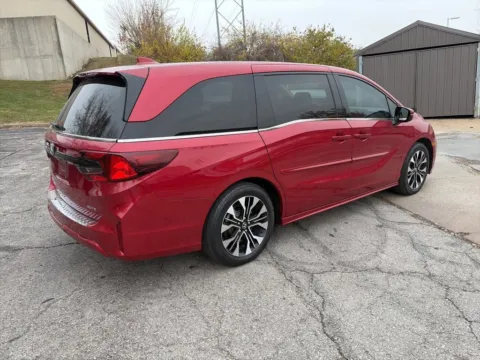 More photos of 2025 Honda Odyssey Elite at Acura of Overland Park, KS