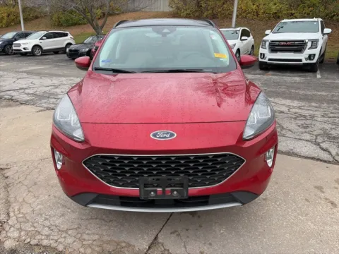 Photos of 2022 Ford Escape SEL Plug-In Hybrid for sale in Overland Park, KS at Acura of Overland Park