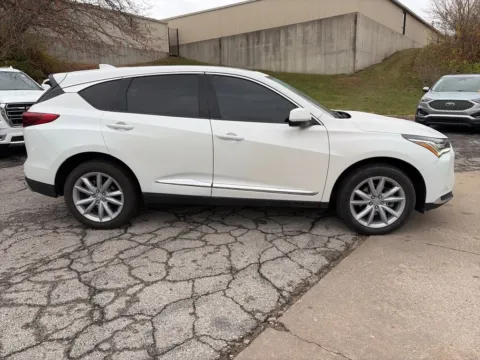 More photos of 2023 Acura RDX at Acura of Overland Park, KS