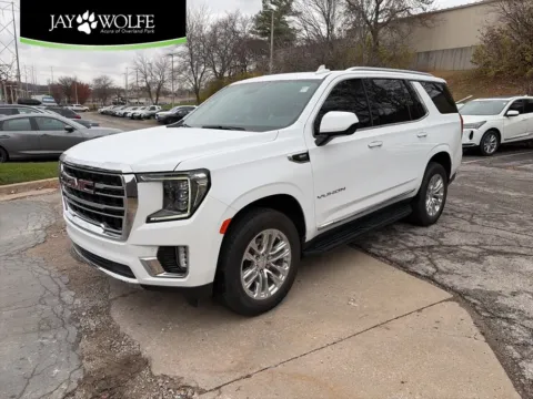White 2023 GMC Yukon SLT for sale in Overland Park, KS