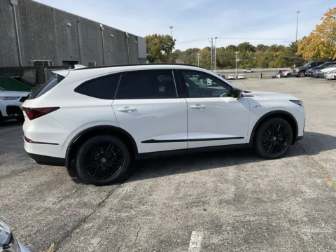 More photos of 2026 Acura MDX w/A-Spec Advance Package at Acura of Overland Park, KS