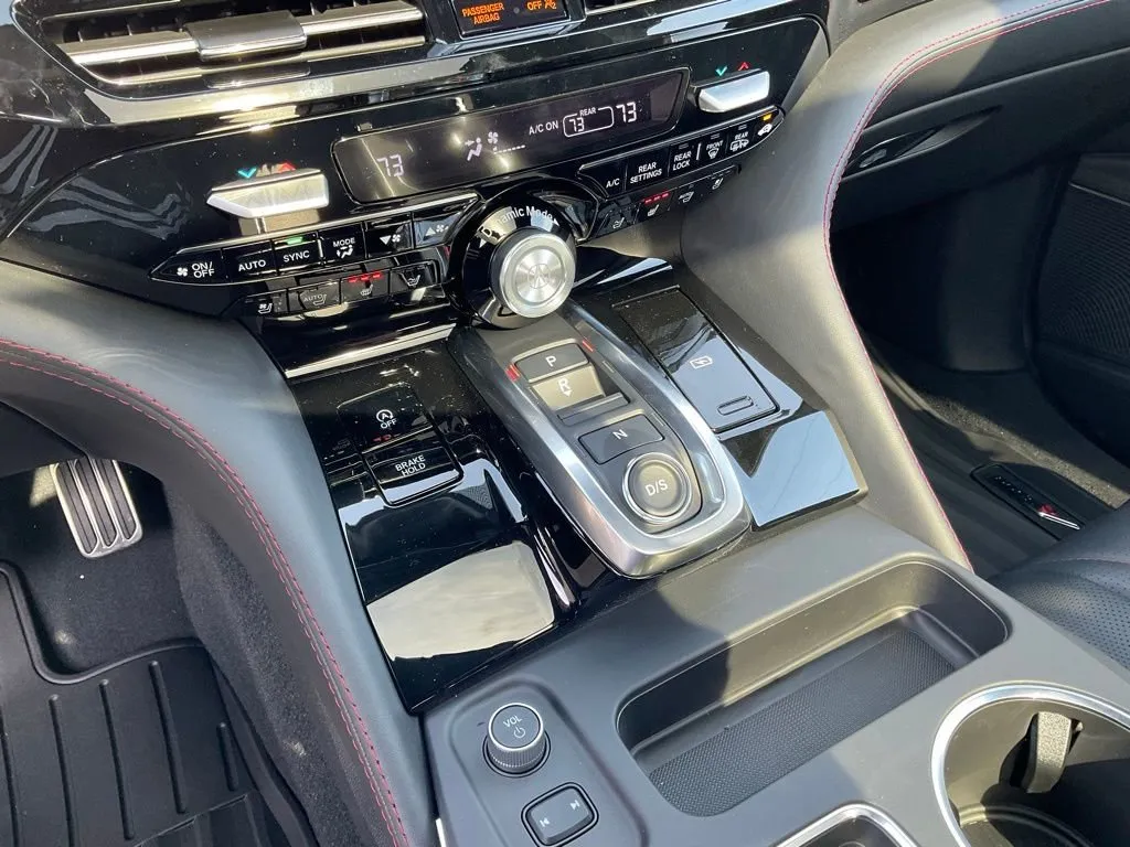 2026 Acura MDX A-Spec w/Advance Package - Photo 15