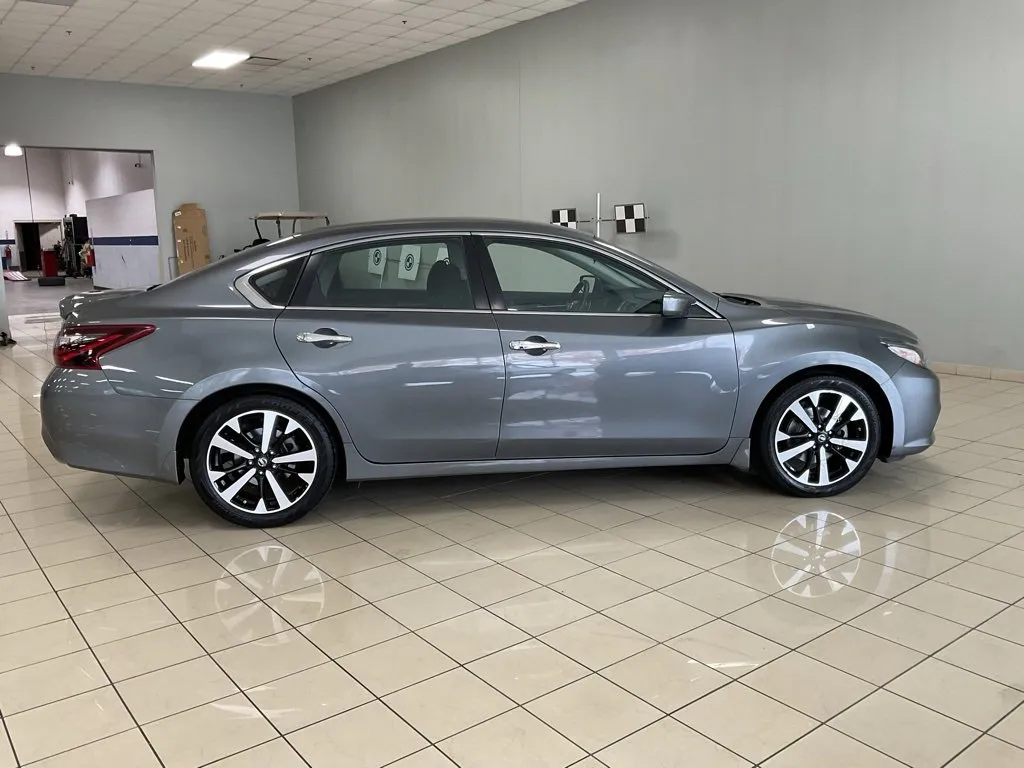 Image of 2018 Nissan Altima