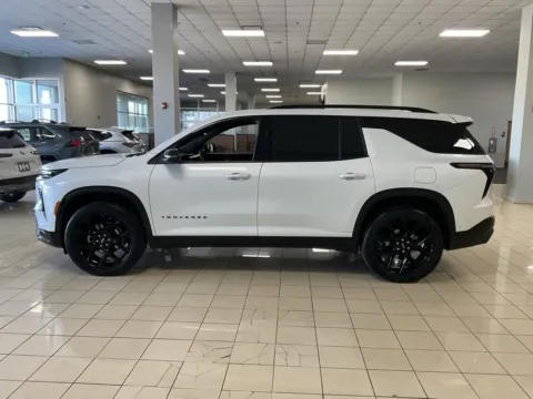 More photos of 2024 Chevrolet Traverse AWD RS at Acura of Overland Park, KS