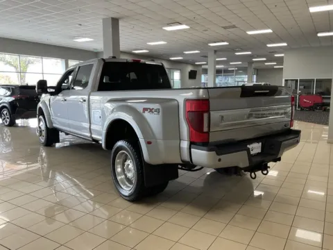 More photos of 2021 Ford Super Duty F-450 DRW Platinum at Acura of Overland Park, KS