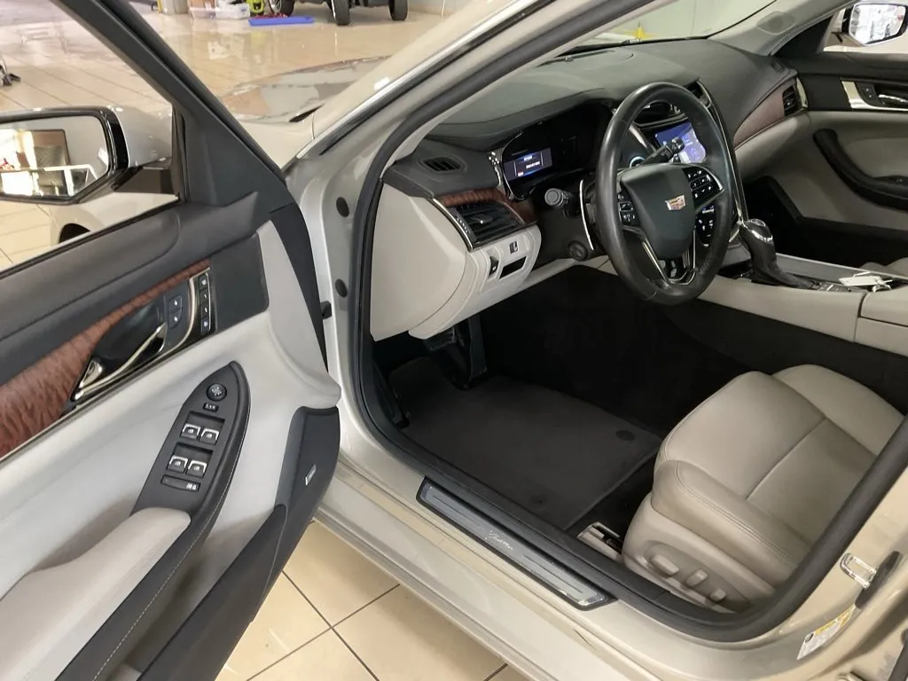 Image of 2016 Cadillac CTS Sedan