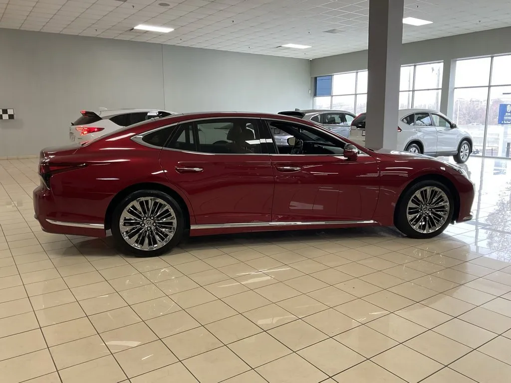 Image of 2021 Lexus LS