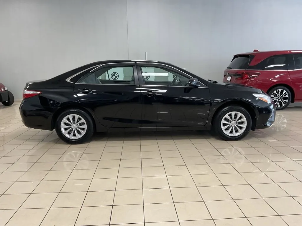 Image of 2017 Toyota Camry