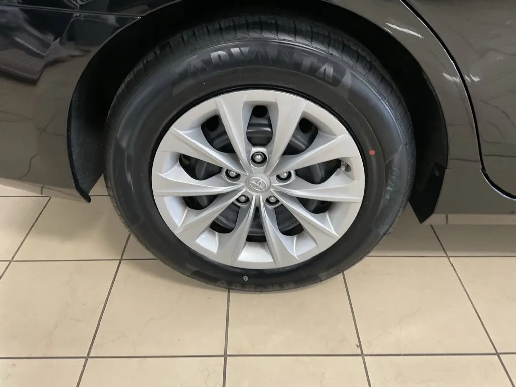 Image of 2017 Toyota Camry