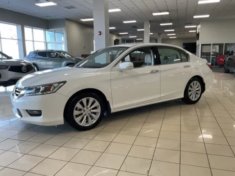 Another view of 2014 Honda Accord Sedan EX-L for sale in Overland Park, KS at Acura of Overland Park