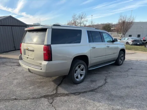 More photos of 2017 Chevrolet Suburban Premier at Acura of Overland Park, KS
