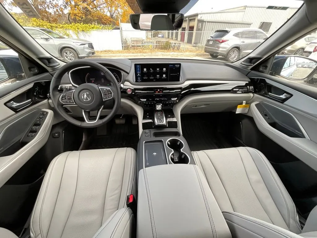 2026 Acura MDX Technology Package - Photo 8