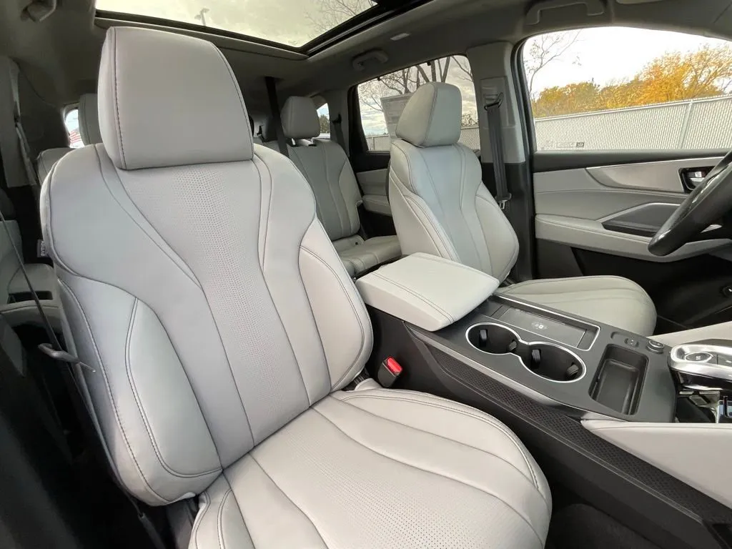 2026 Acura MDX Technology Package - Photo 18