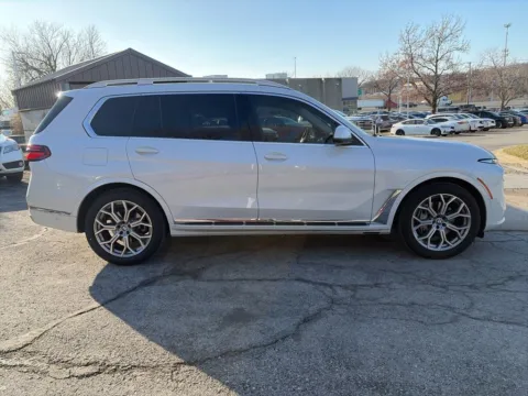 More photos of 2024 BMW X7 xDrive40i at Acura of Overland Park, KS