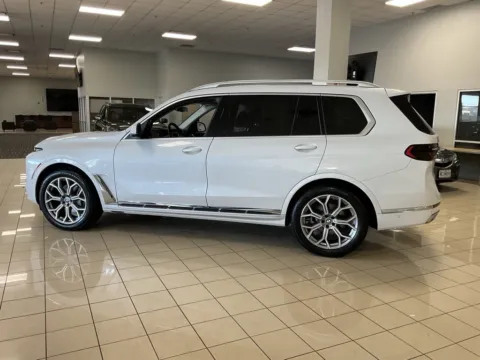 More photos of 2024 BMW X7 xDrive40i at Acura of Overland Park, KS