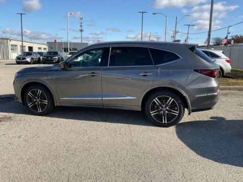 More photos of 2026 Acura MDX w/Advance Package at Acura of Overland Park, KS